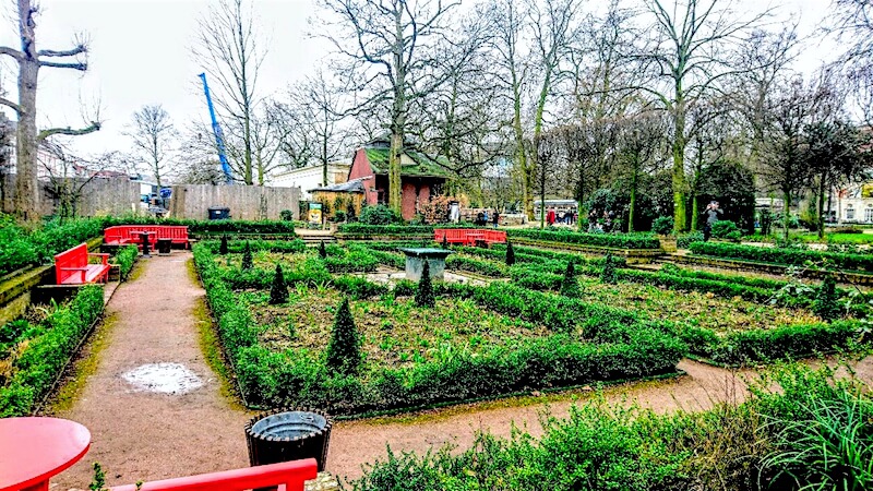 Zoo Antwerpen Outdoor Garden